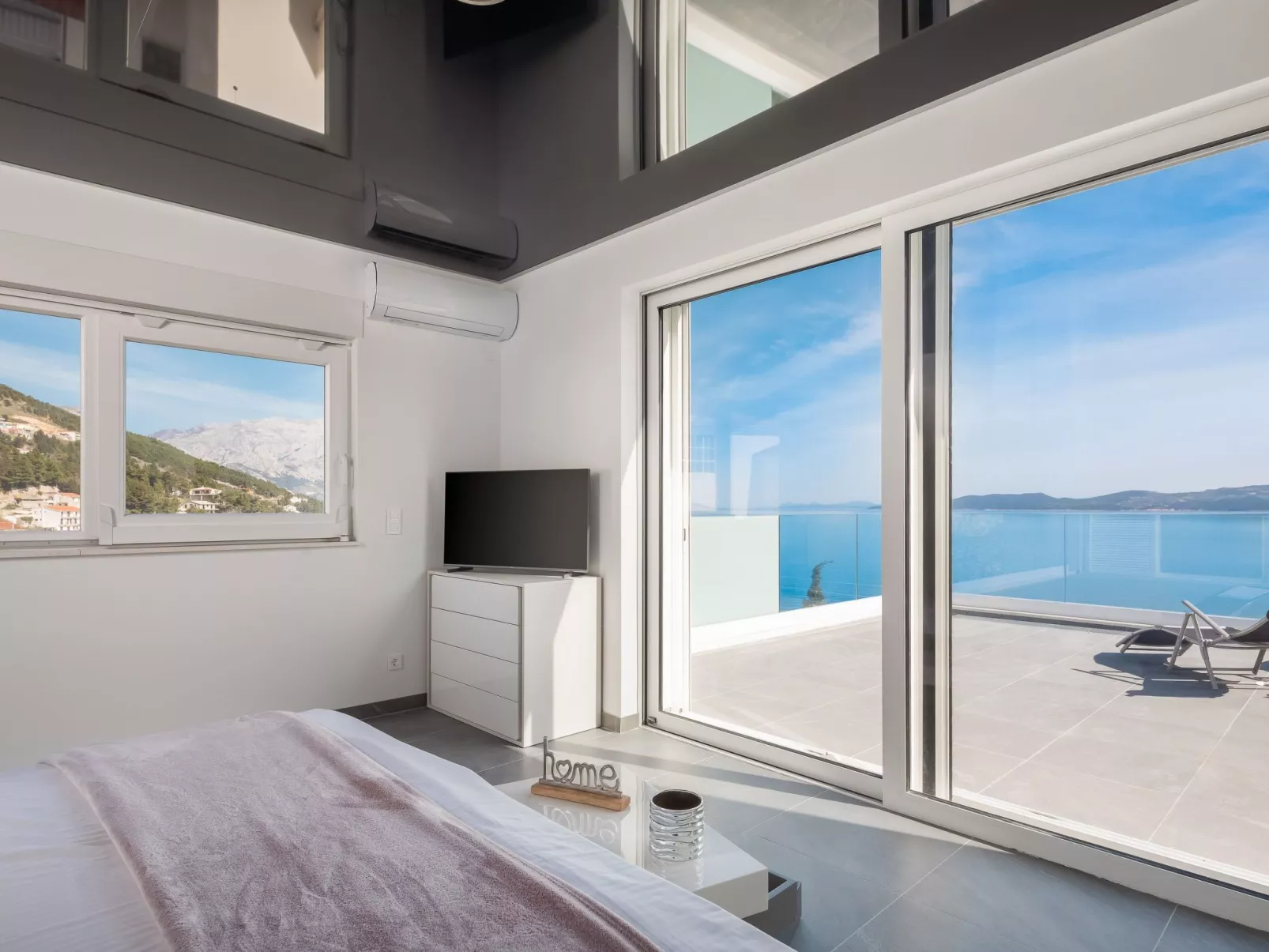 Villa am Strand - Privater beheizter Pool-Binnen