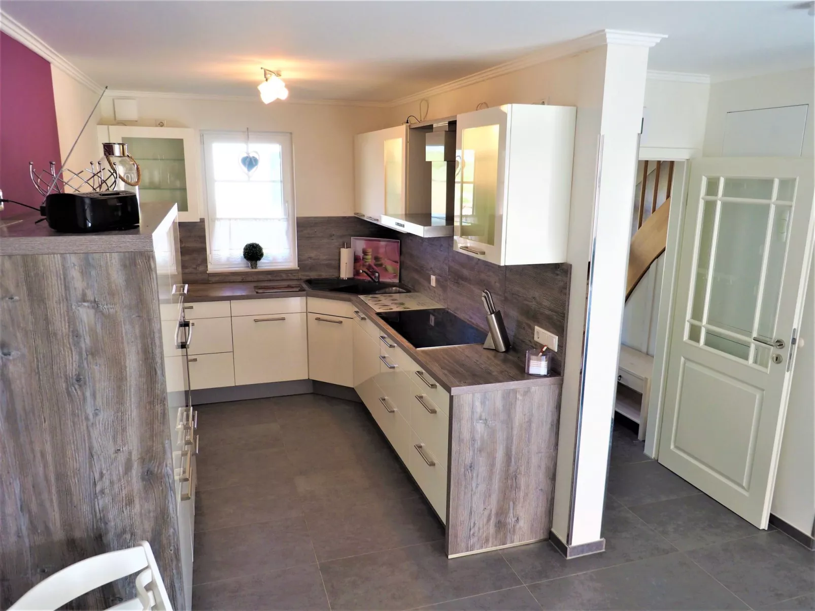 Traumhafte Reetdach-Doppelhaushälfte mit Garten-Binnen