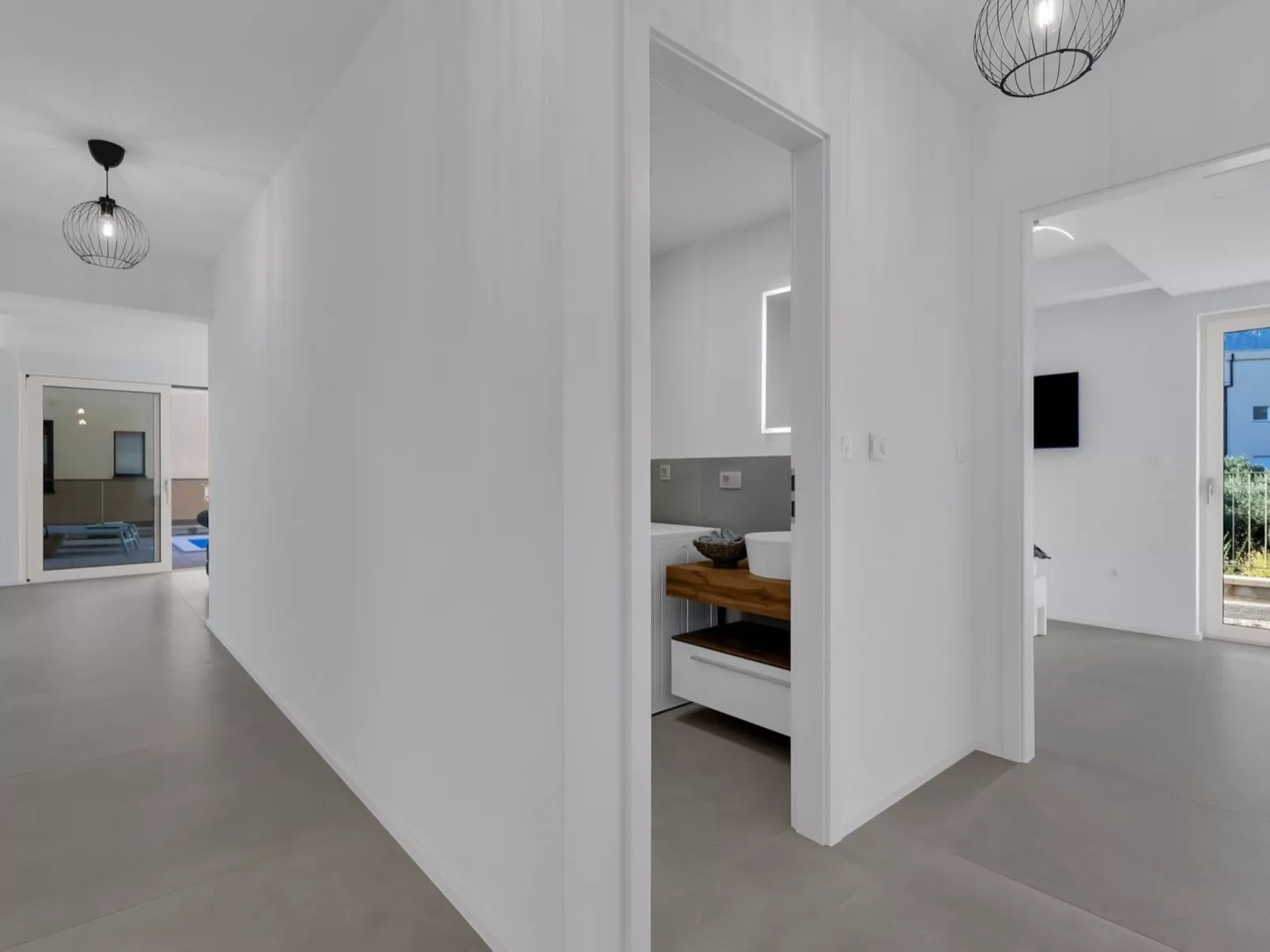 Apartman DeLux with private pool-Binnen