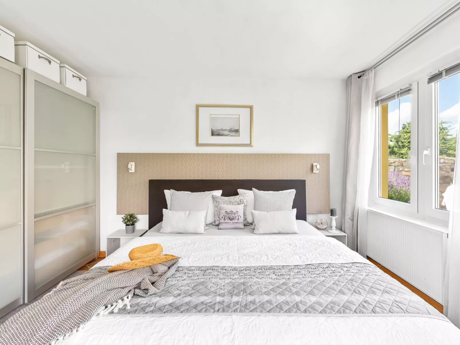 Villa mit Garten, Grill und Terrasse-Binnen