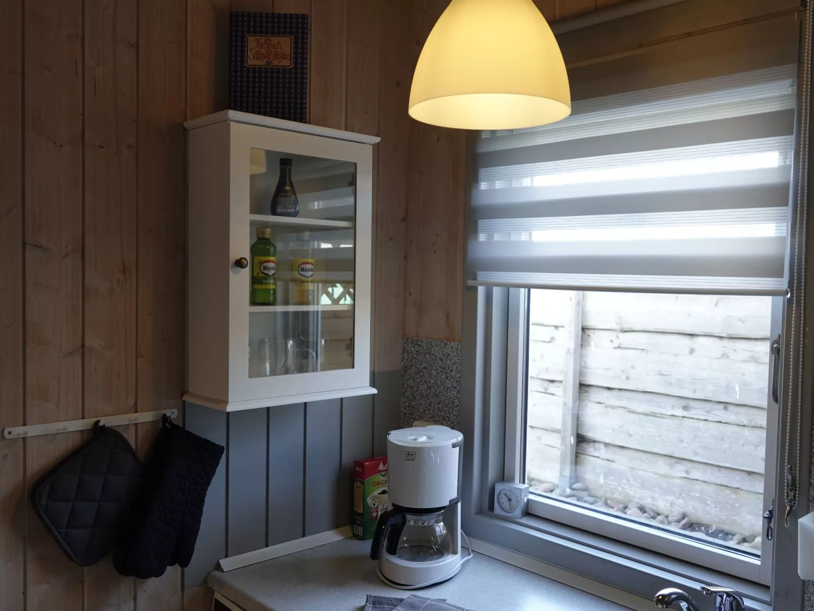 Hygge hus, tolle Ostseelage, freier Blick auf Felder-Buiten