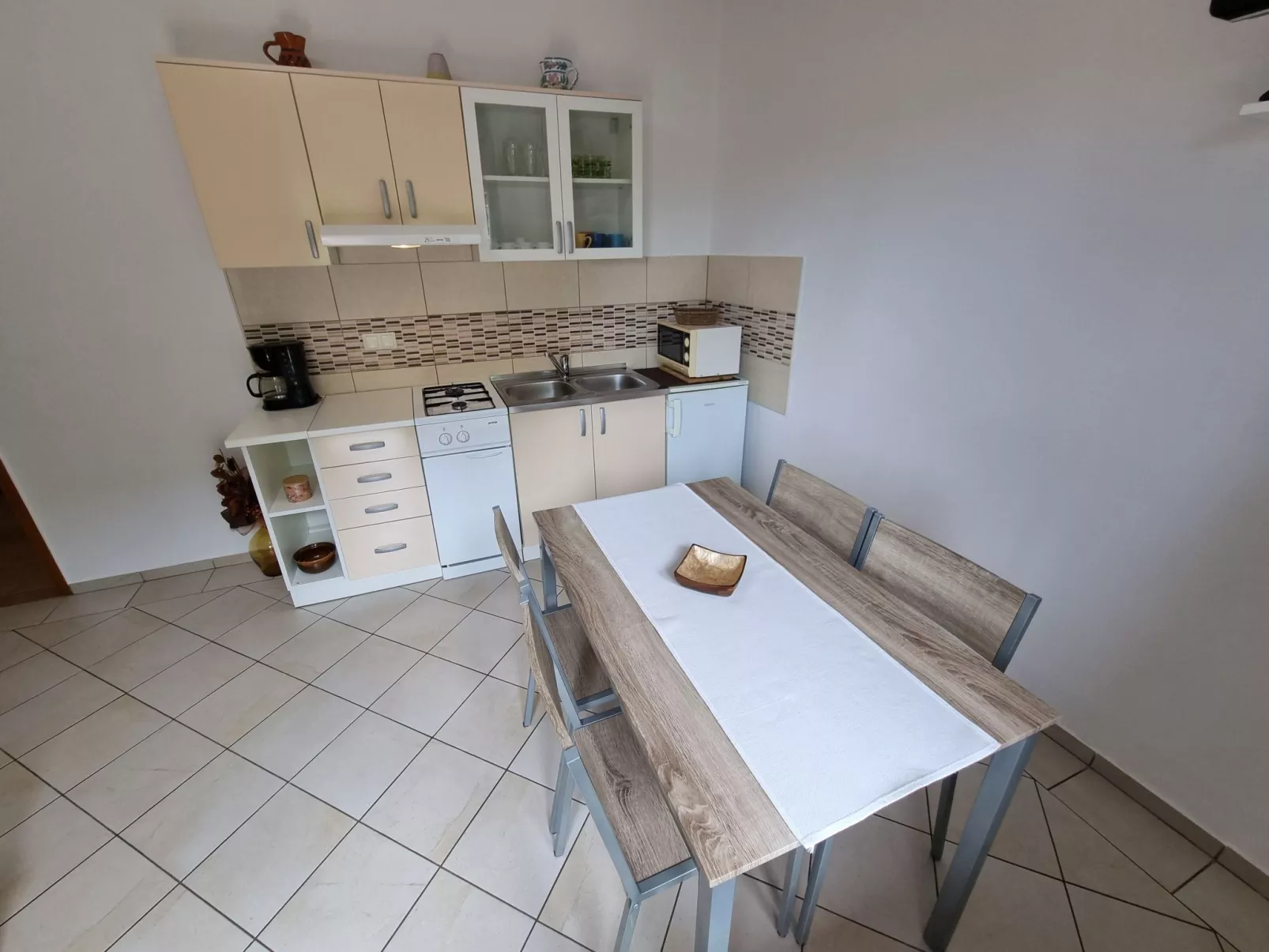 Wohnung für 3 Personen, mit Balkon und Meerblick-Binnen