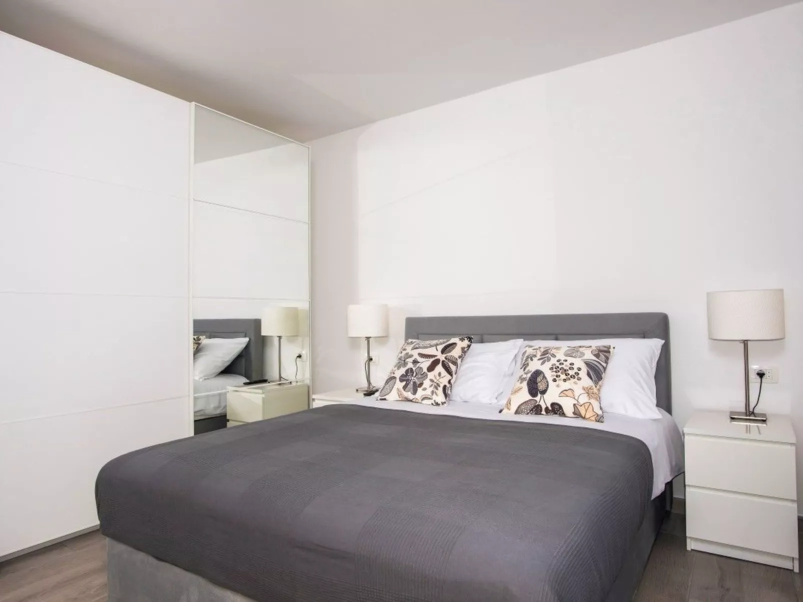 In Primošten mit privatem Pool-Image-tags.info