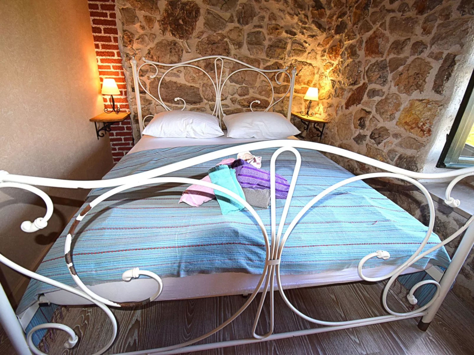 In Dobropoljana mit Privatem Pool-Binnen