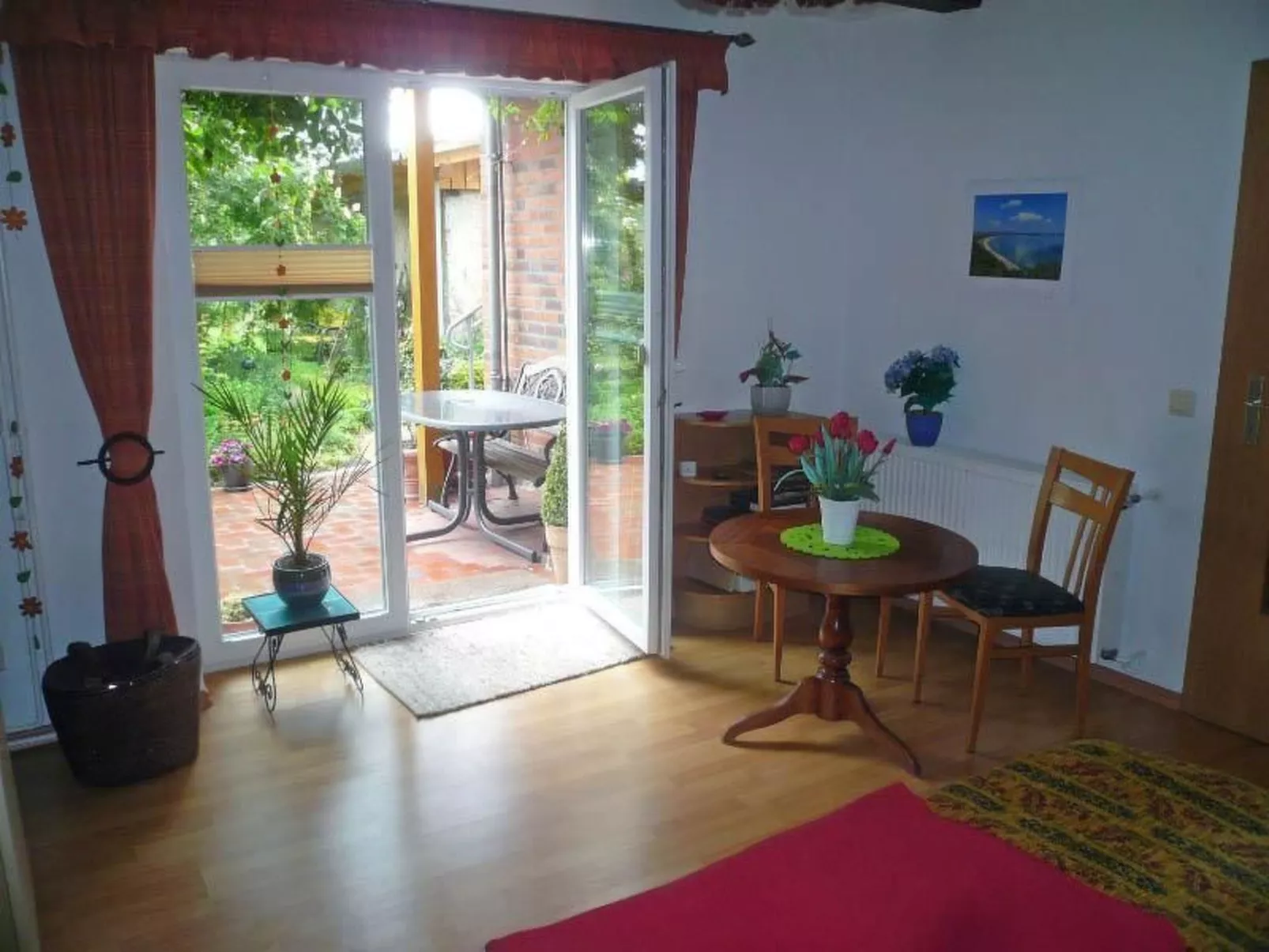 Charmante Wohnung in Dassow mit Terrasse und Gri - Binnen