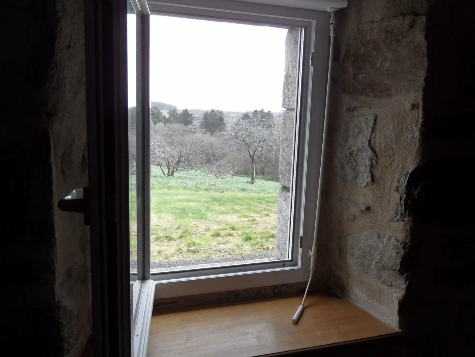 Gîte du four à pain (Unterkunft im Brotofen)-Buiten