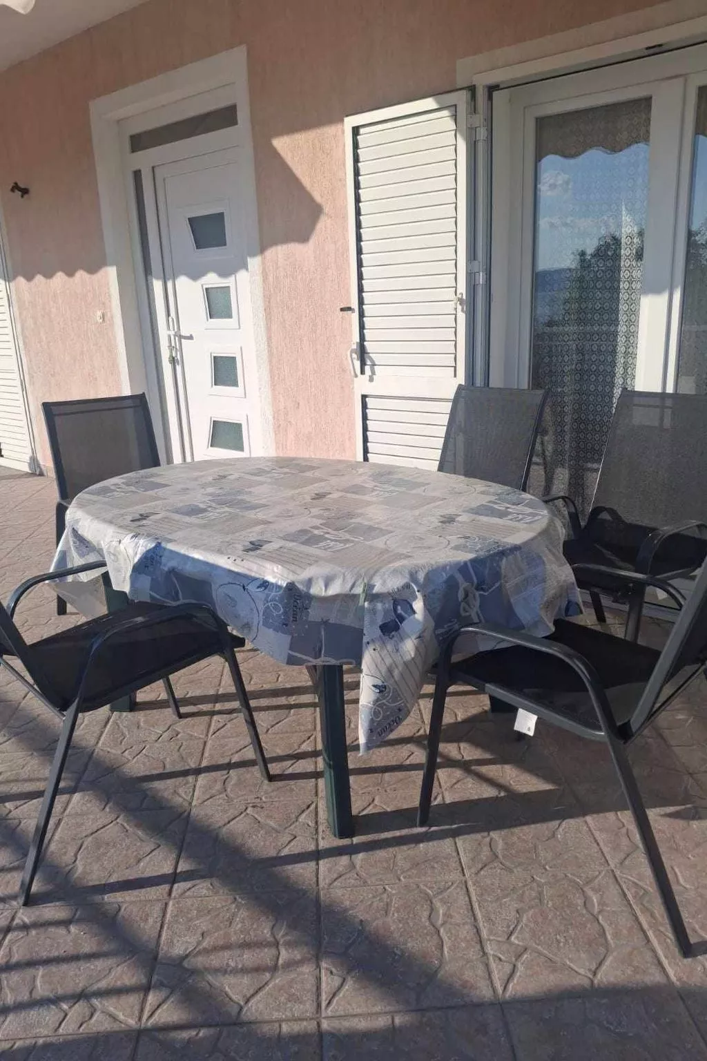 Sonnige Wohnung "Bepo" mit Blick auf das Wasser - Buiten