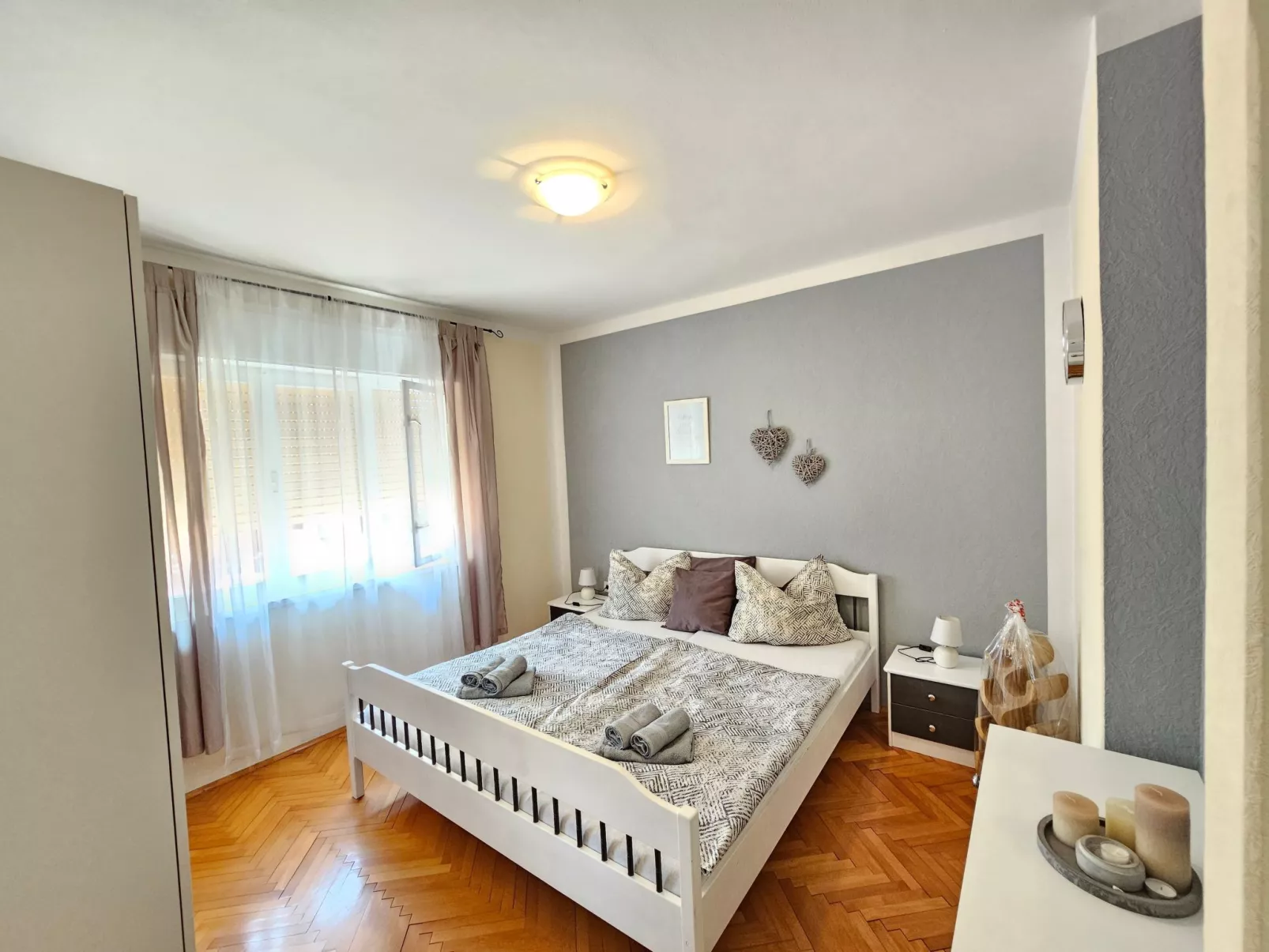 Wohnung für 4 Pers. mit Balkon, tolle Lage-Binnen