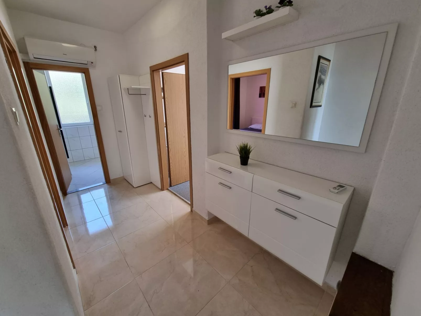 Wohnung für 4 Personen, 70m vom Strand entfernt - Binnen