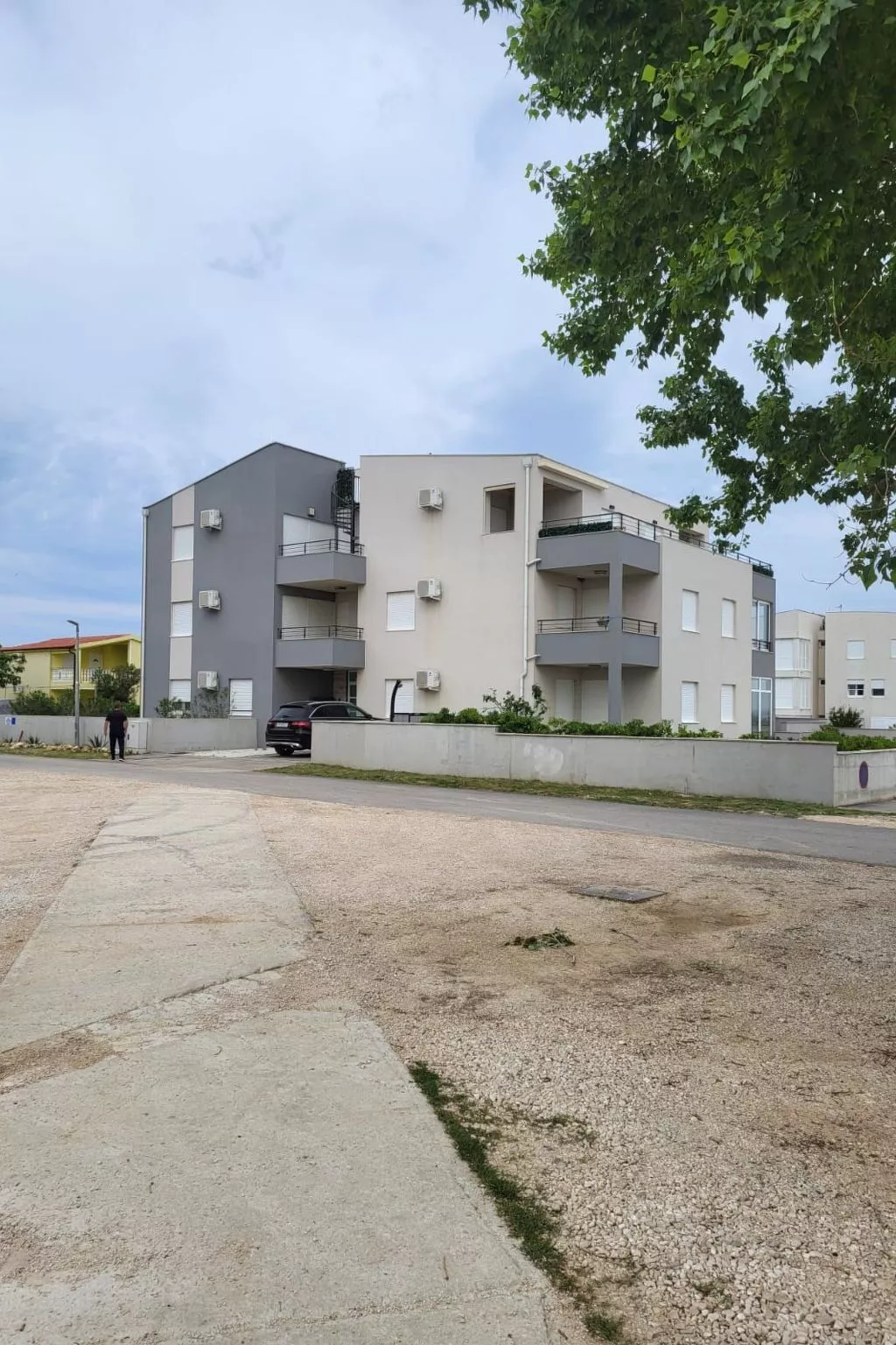Appartement Dani am Strand mit herrlichem Meerblick-Buiten