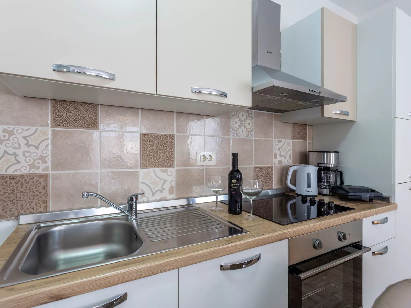 Schöne Wohnung Funtana Nr.1-Image-tags.info