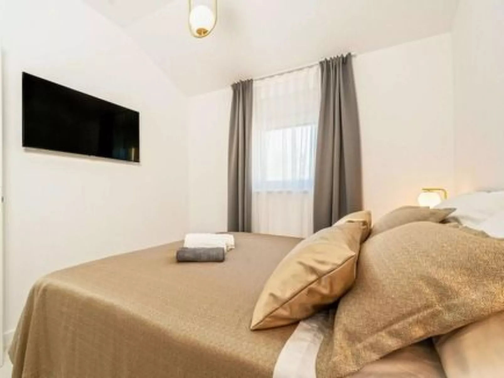 Luxuriöse Villa direkt am Meer - Agentur TA Leut-Binnen