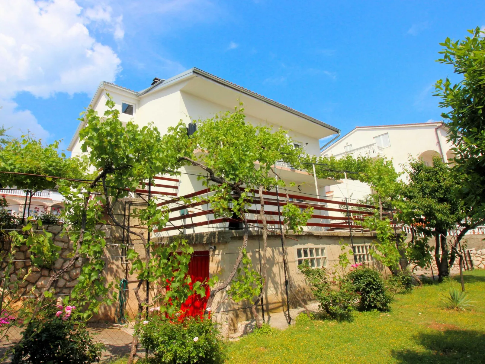 "Mihaljevic Tatjana"-Buiten