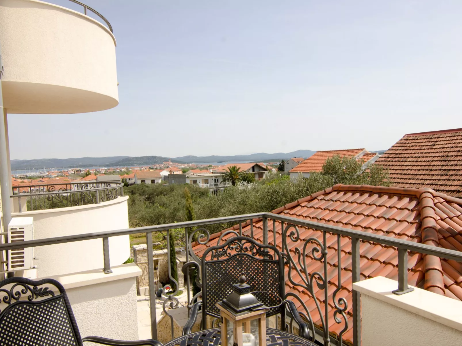 Wohnung für 2, Schwimmbad-Buiten