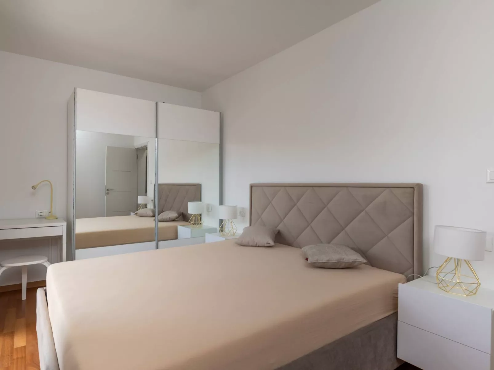 Für 7 Personen und 1 Kind in Vodnjan, Istrien (Istrische Riviera)-Binnen