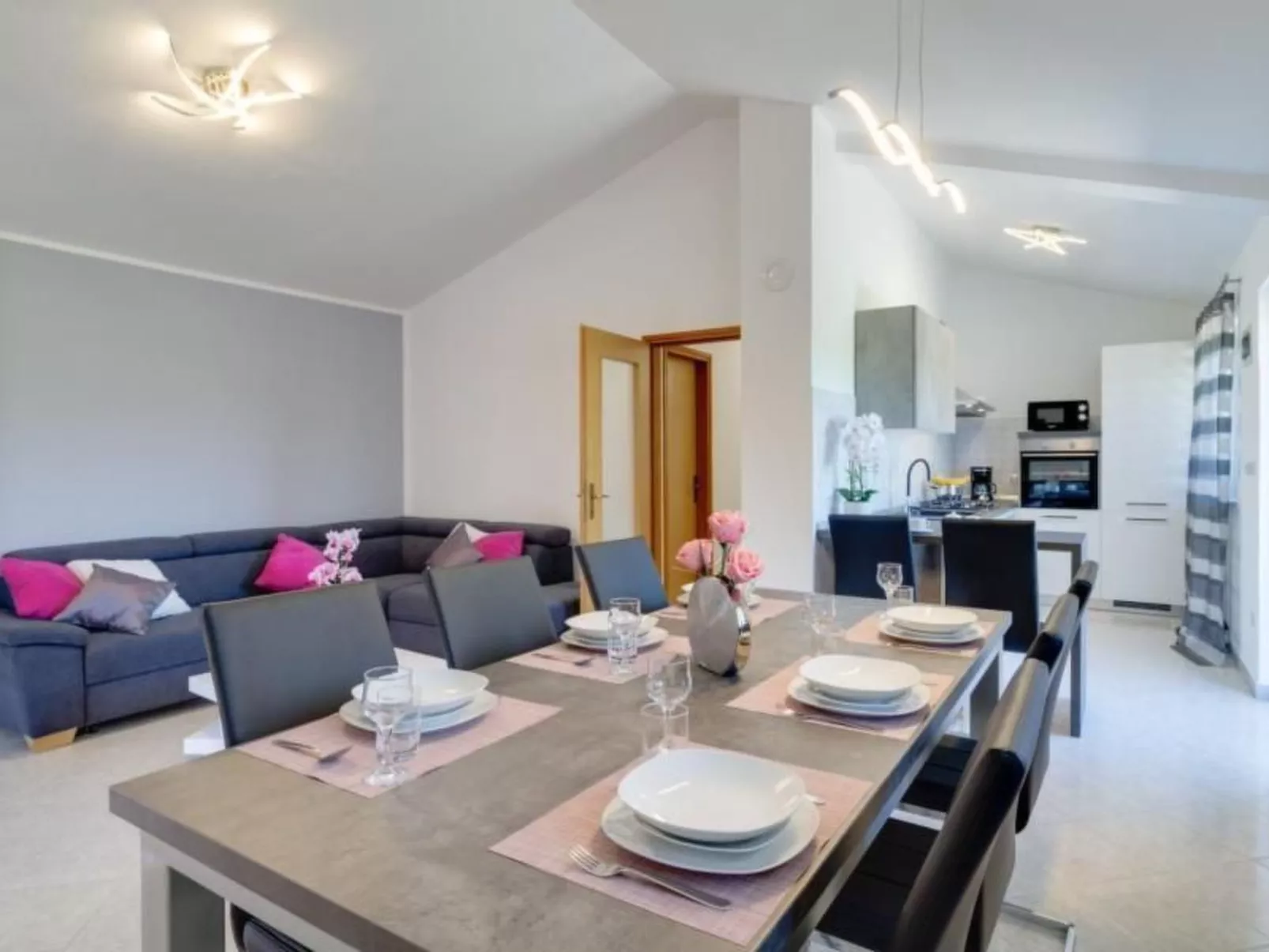 "Haus Piljan"-Binnen