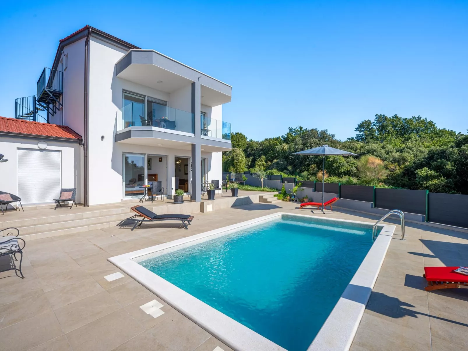 Für 7 Personen und 1 Kind in Segotici, Istrien (Südküste von Istrien)-Image-tags.info