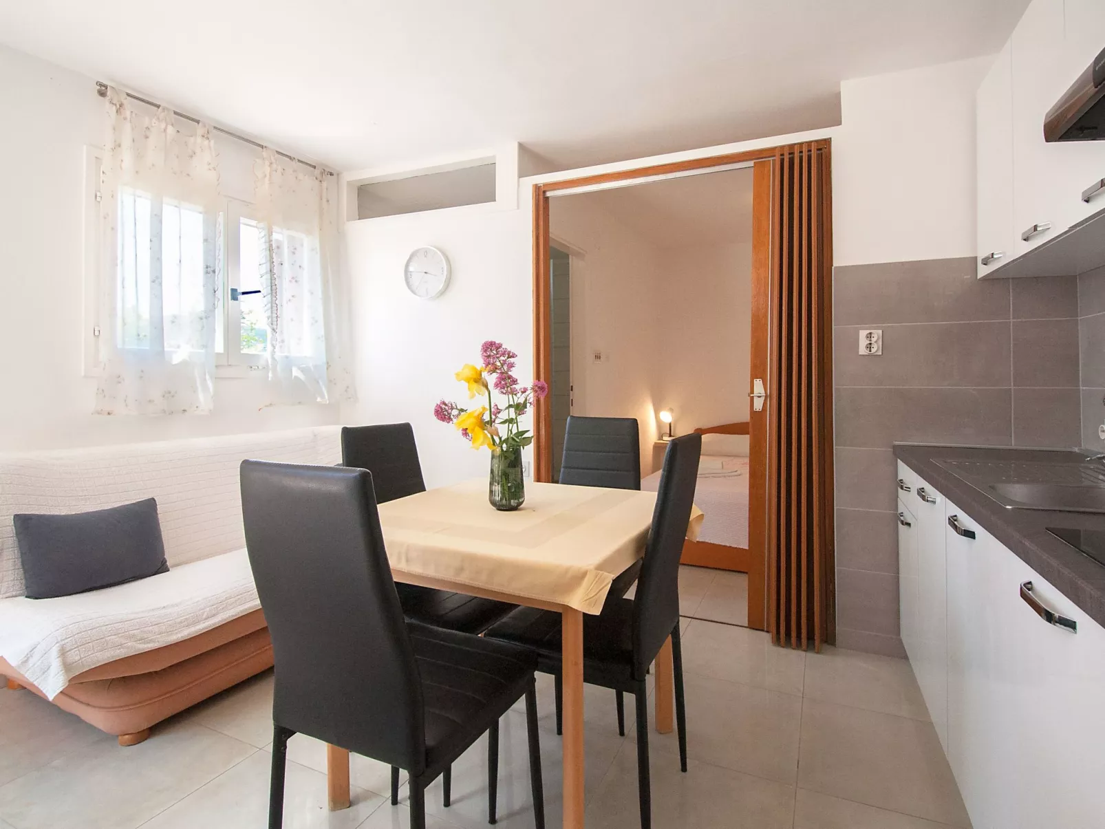 Studio-Wohnung "Olia Studio" mit Terrasse-Binnen