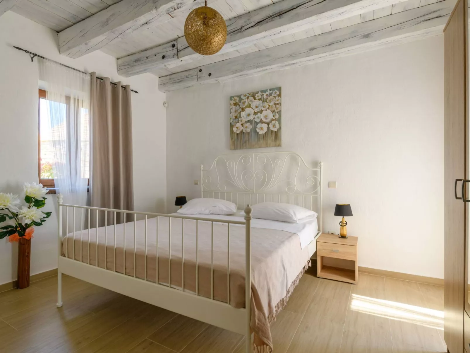 Villa Paradis-Binnen