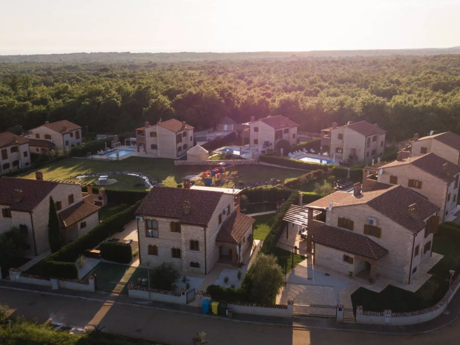 Villa Mani-Image-tags.info