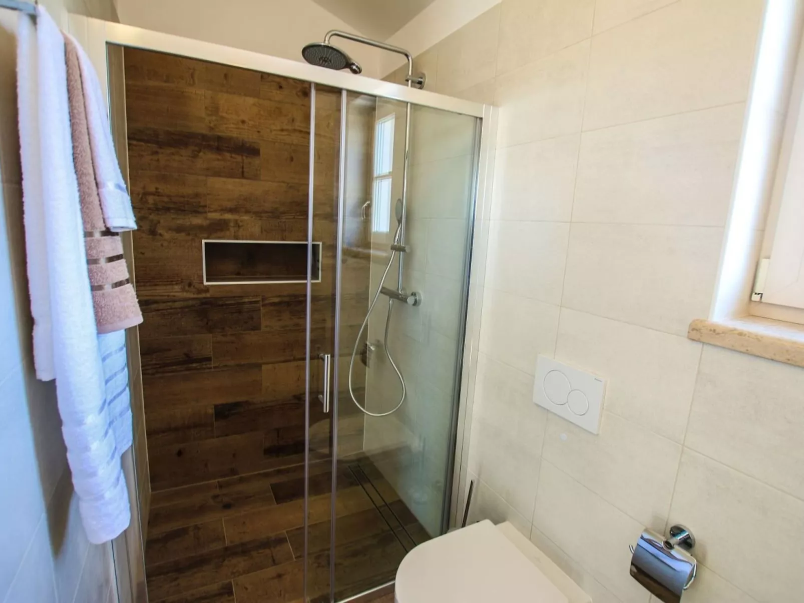 Villa Elizabet-Image-tags.info