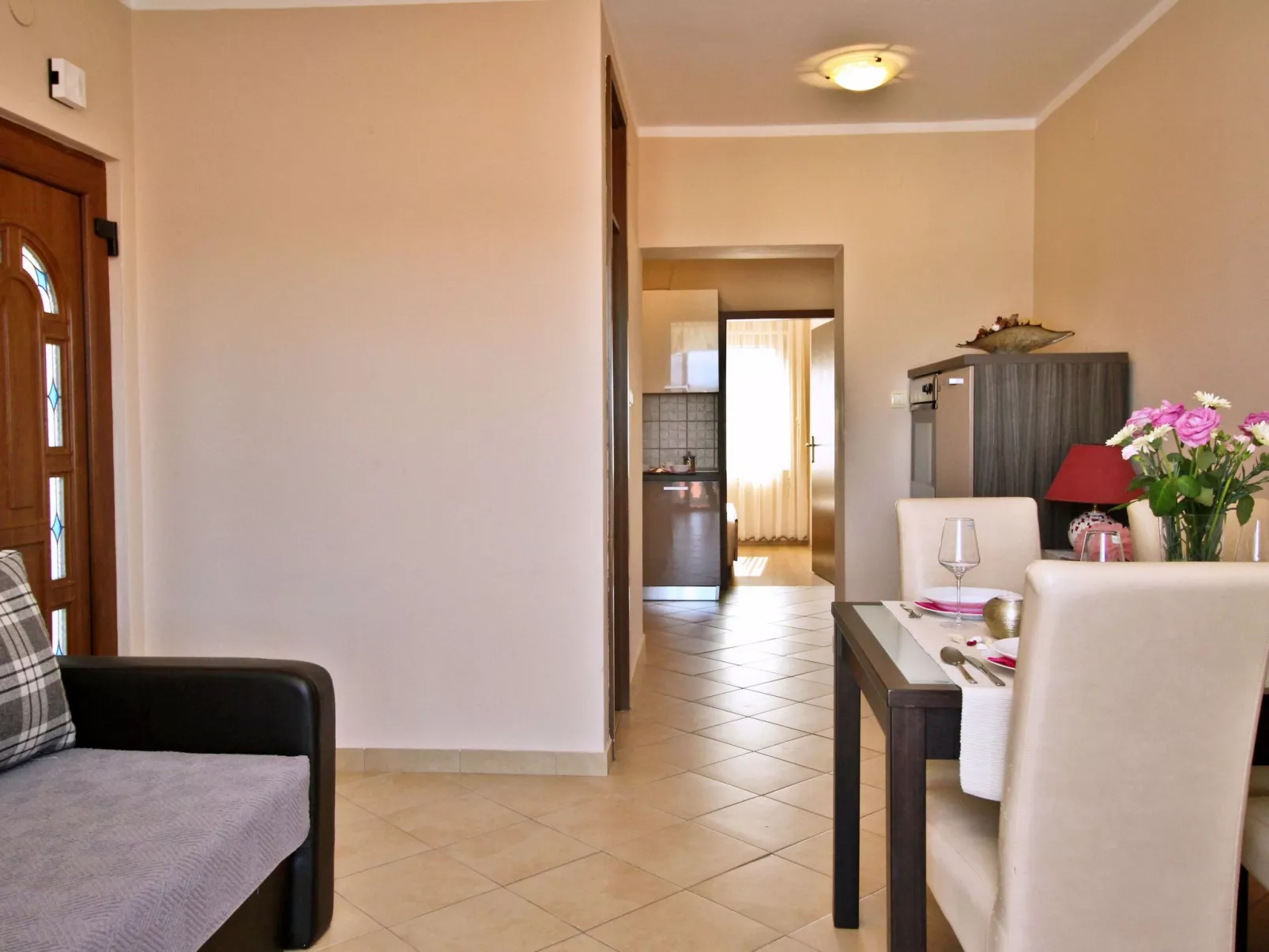 Apartment Ivanka-Binnen