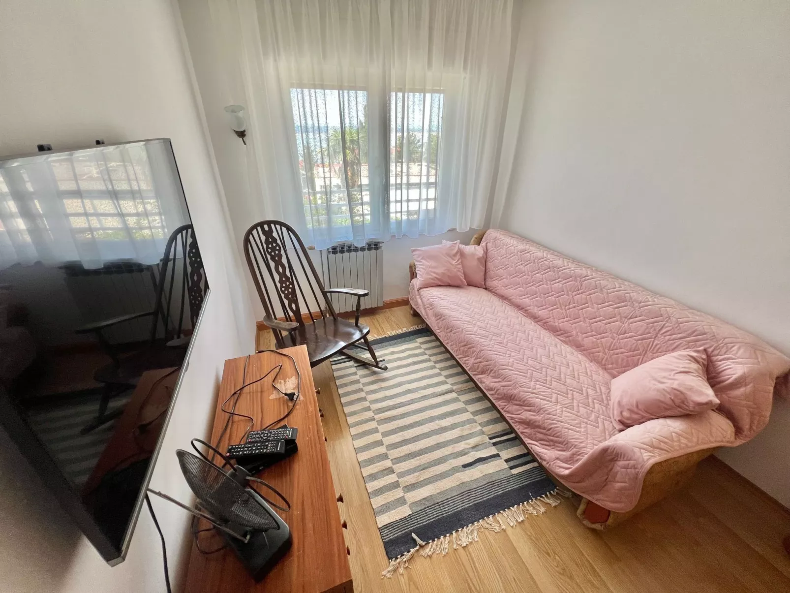 Wohnung in Dramalj mit Grill und Terrasse-Binnen