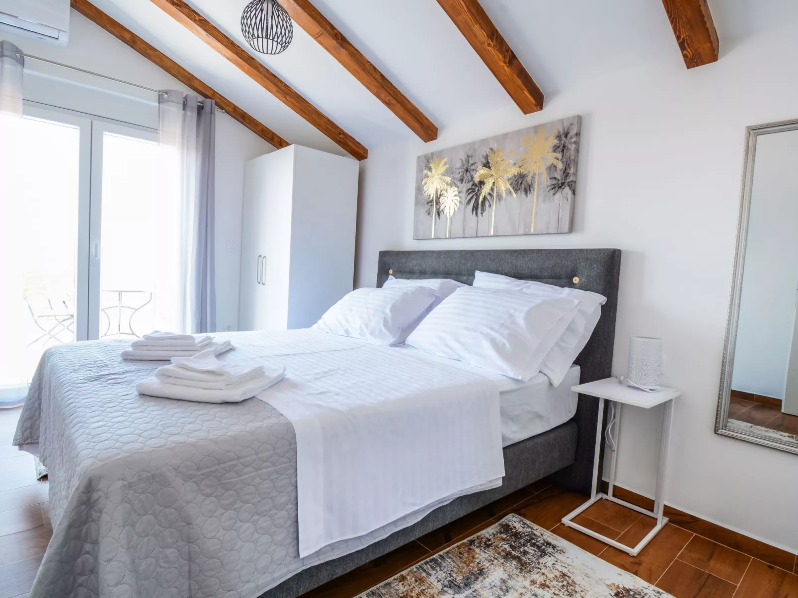 Villa mit beheiztem Pool mit Meerblick - TA Leut Agency-Binnen