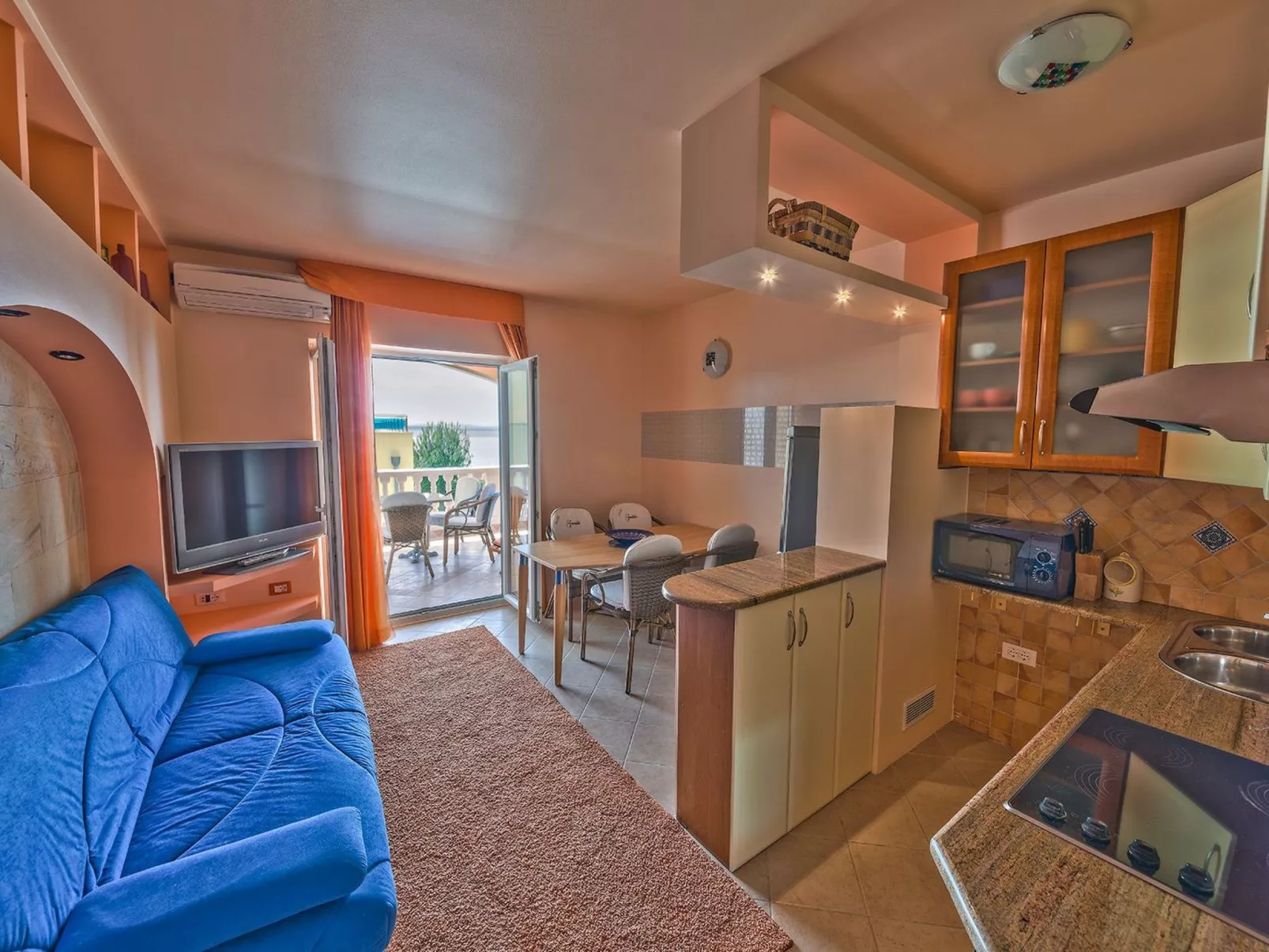 "Dantin" mit Blick auf das Wasser-Binnen