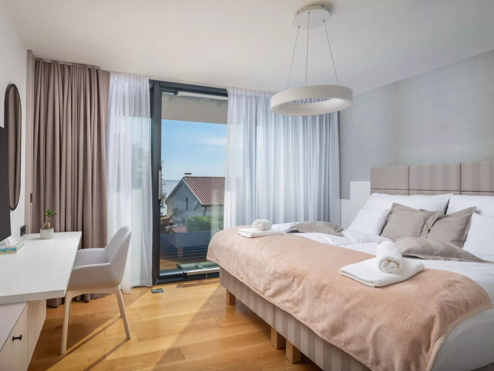 Villa Acacia für 9 Personen und 1 Kind-Binnen