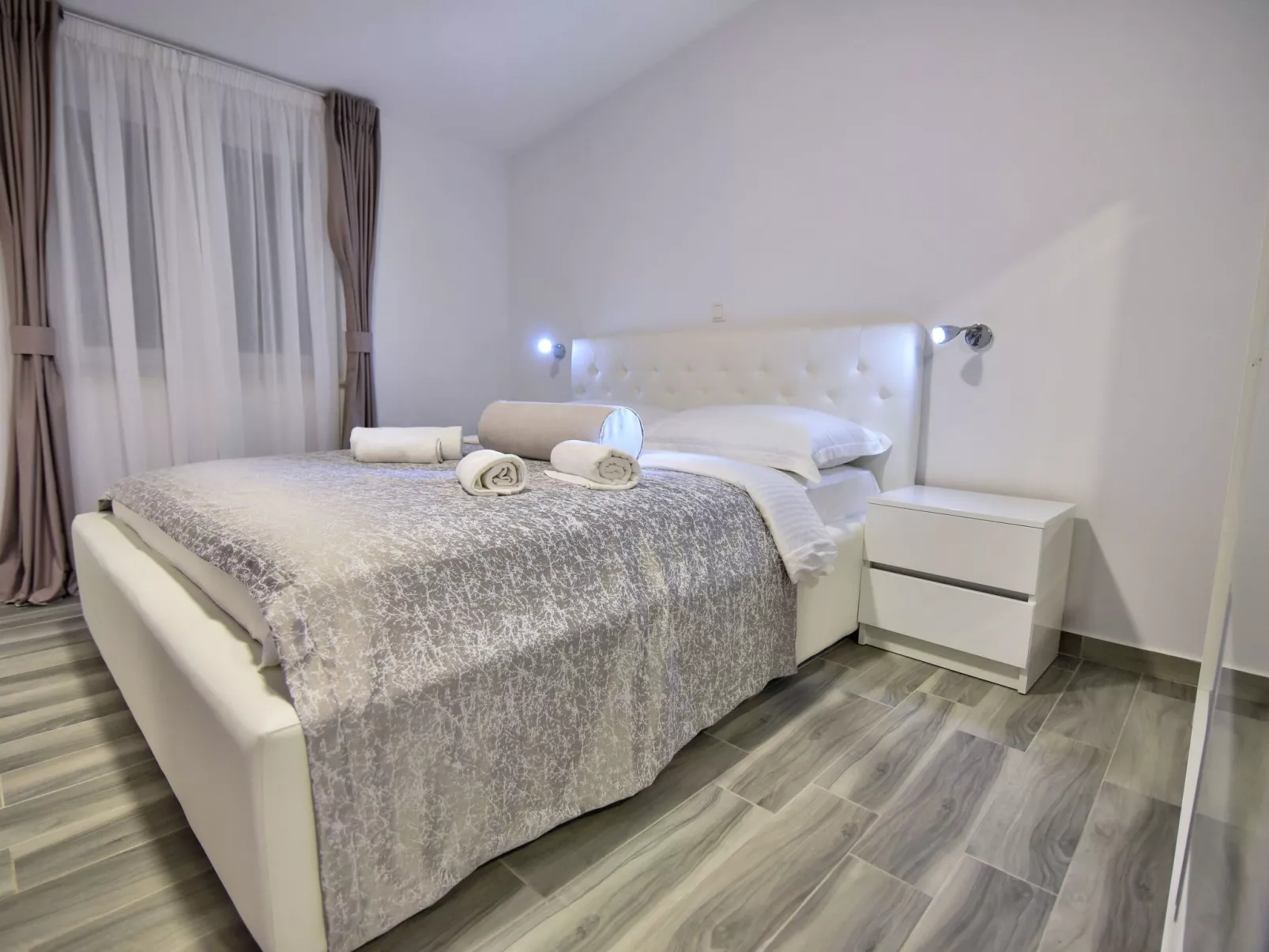 Villa Sana-Image-tags.info