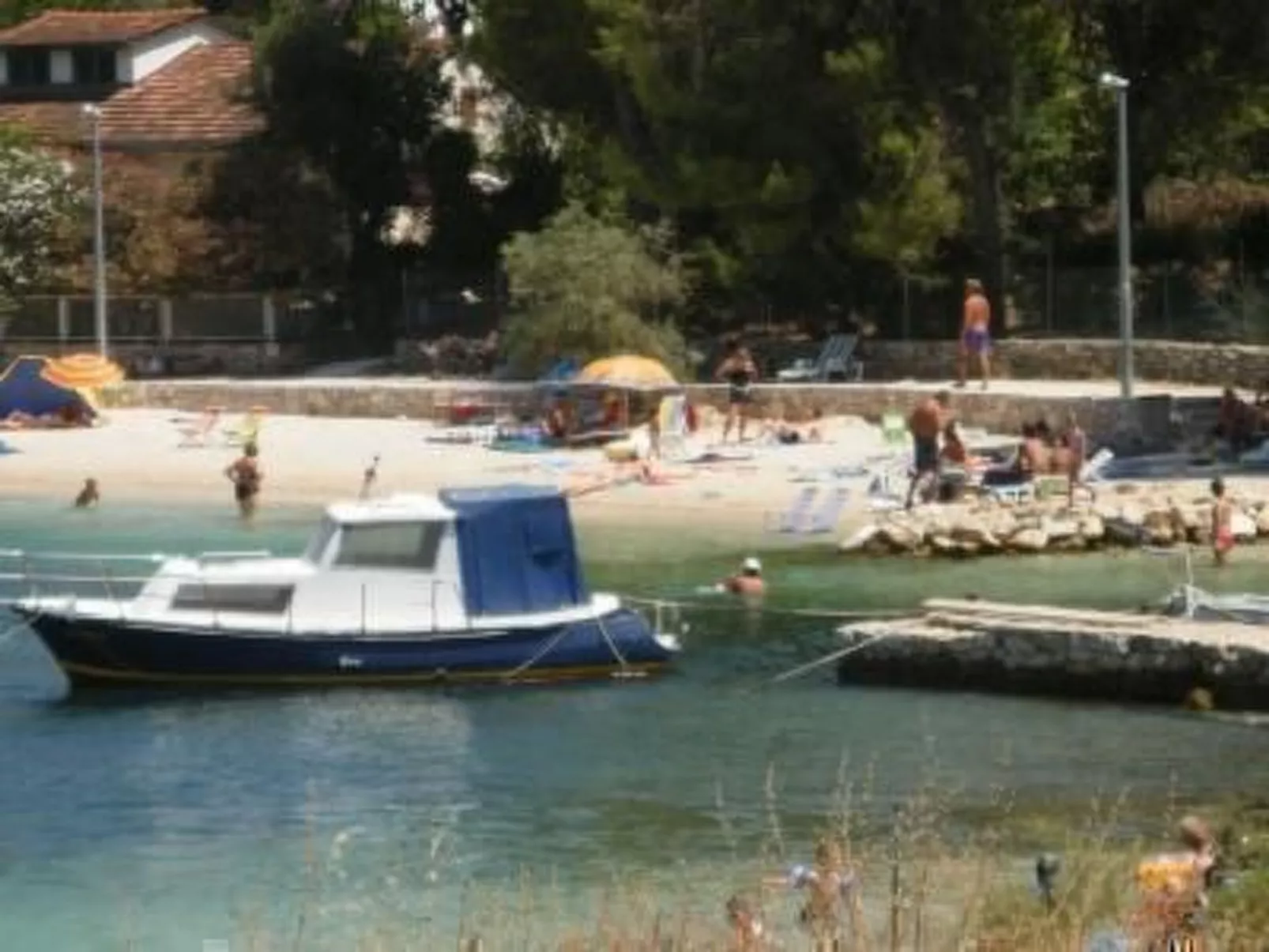 Schöne Ferienvilla Luna-Buiten