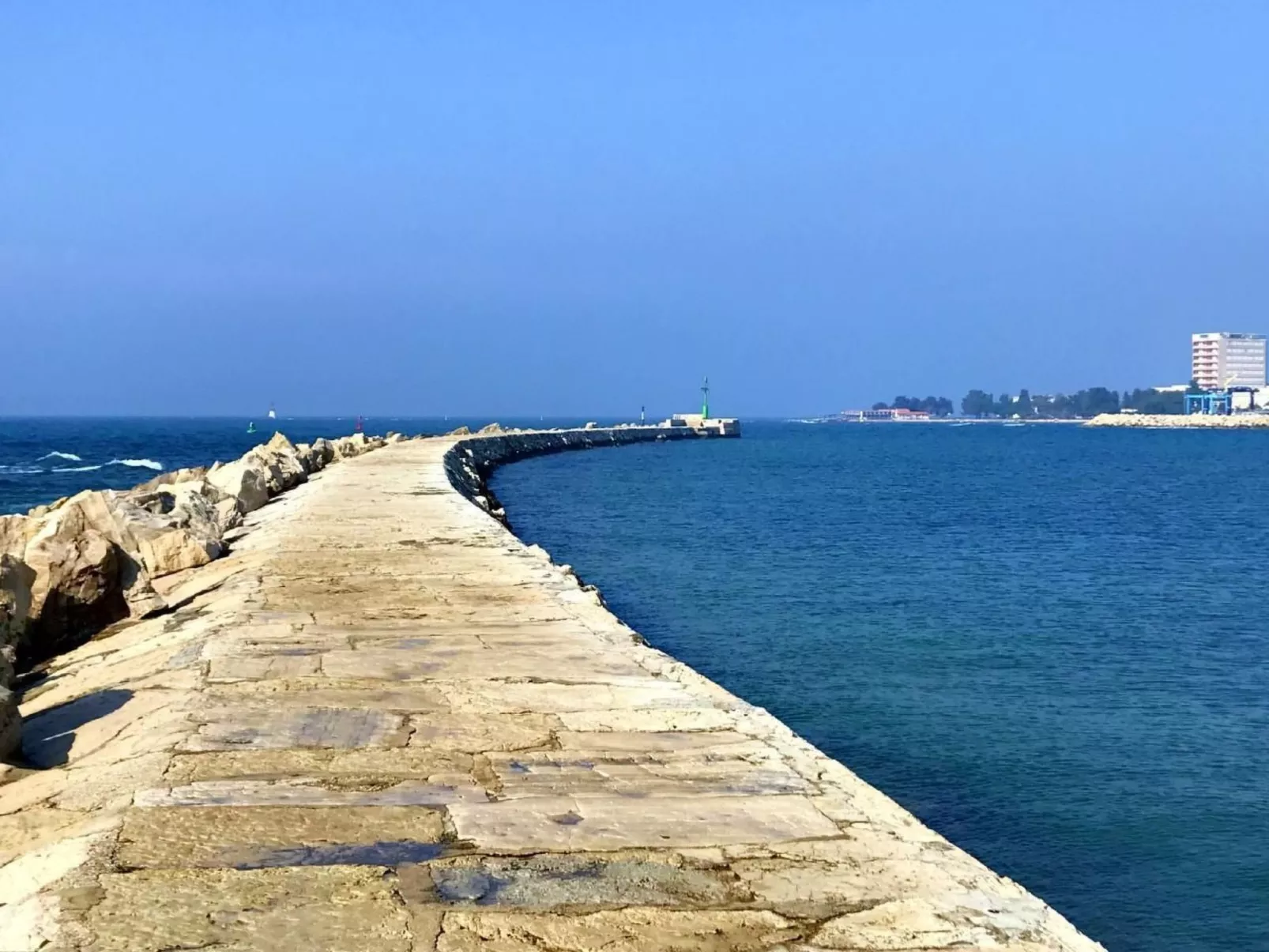 Große Wohnung in Umag mit Terrasse und Grill-Buiten