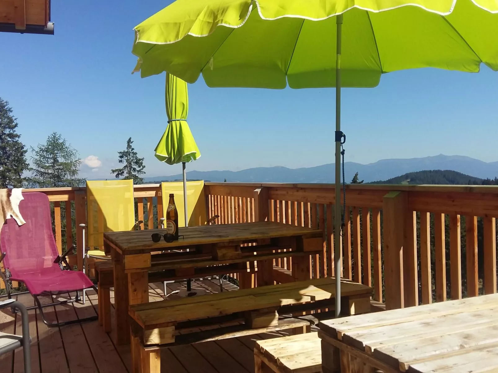 "Die Berghex'n "-Buiten