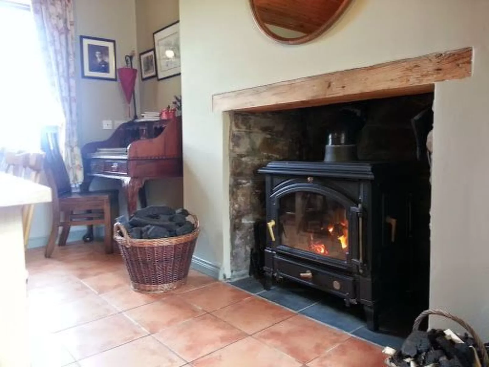 Cottage "James Tymon" mit Terrasse und Garten-Buiten