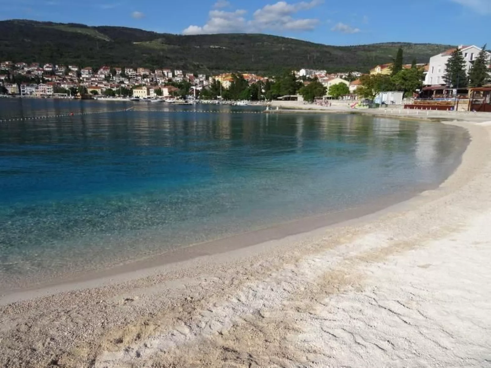 Mit Balkon für drei Personen-Buiten