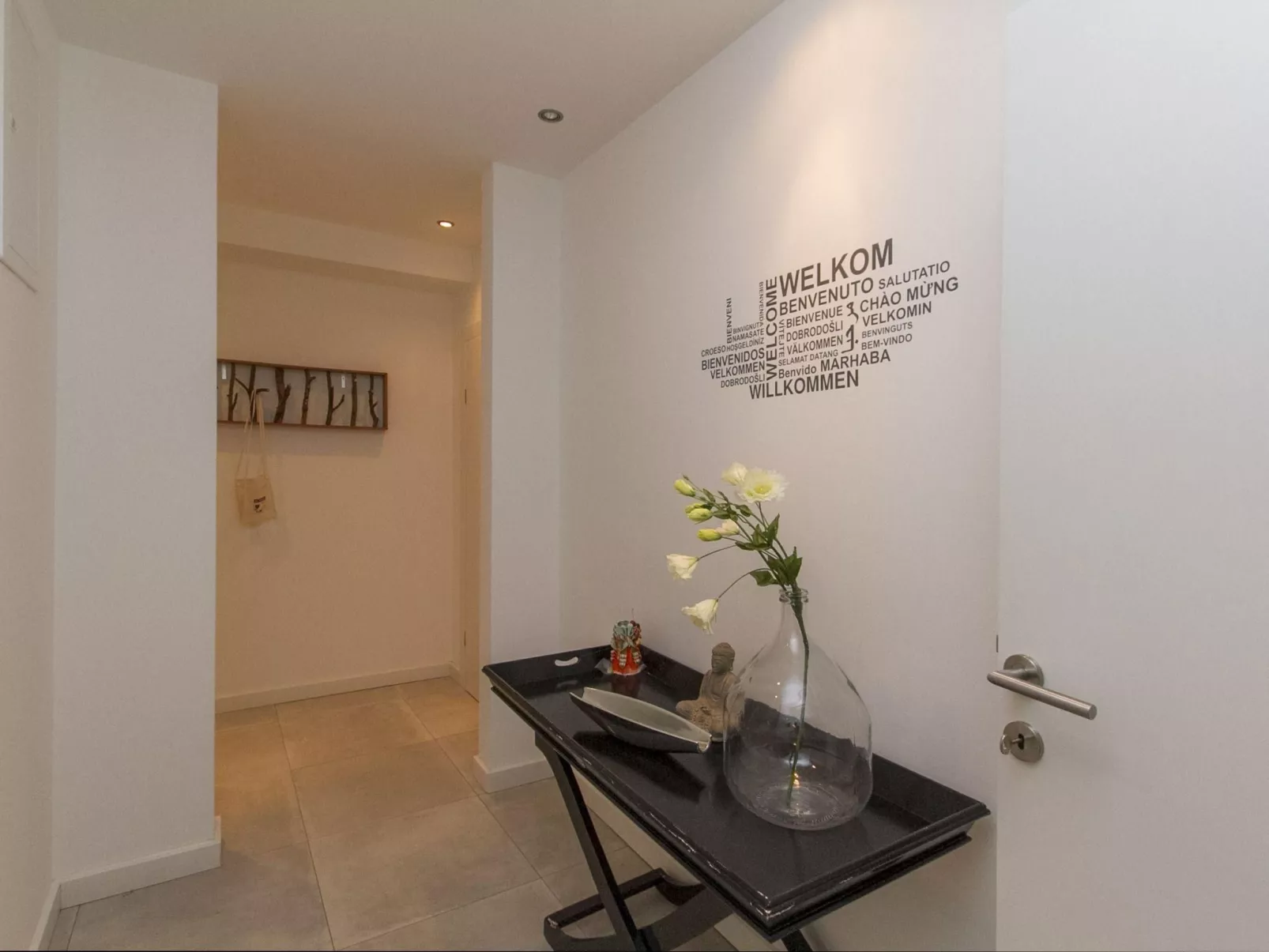 Villa mit Pool-Binnen