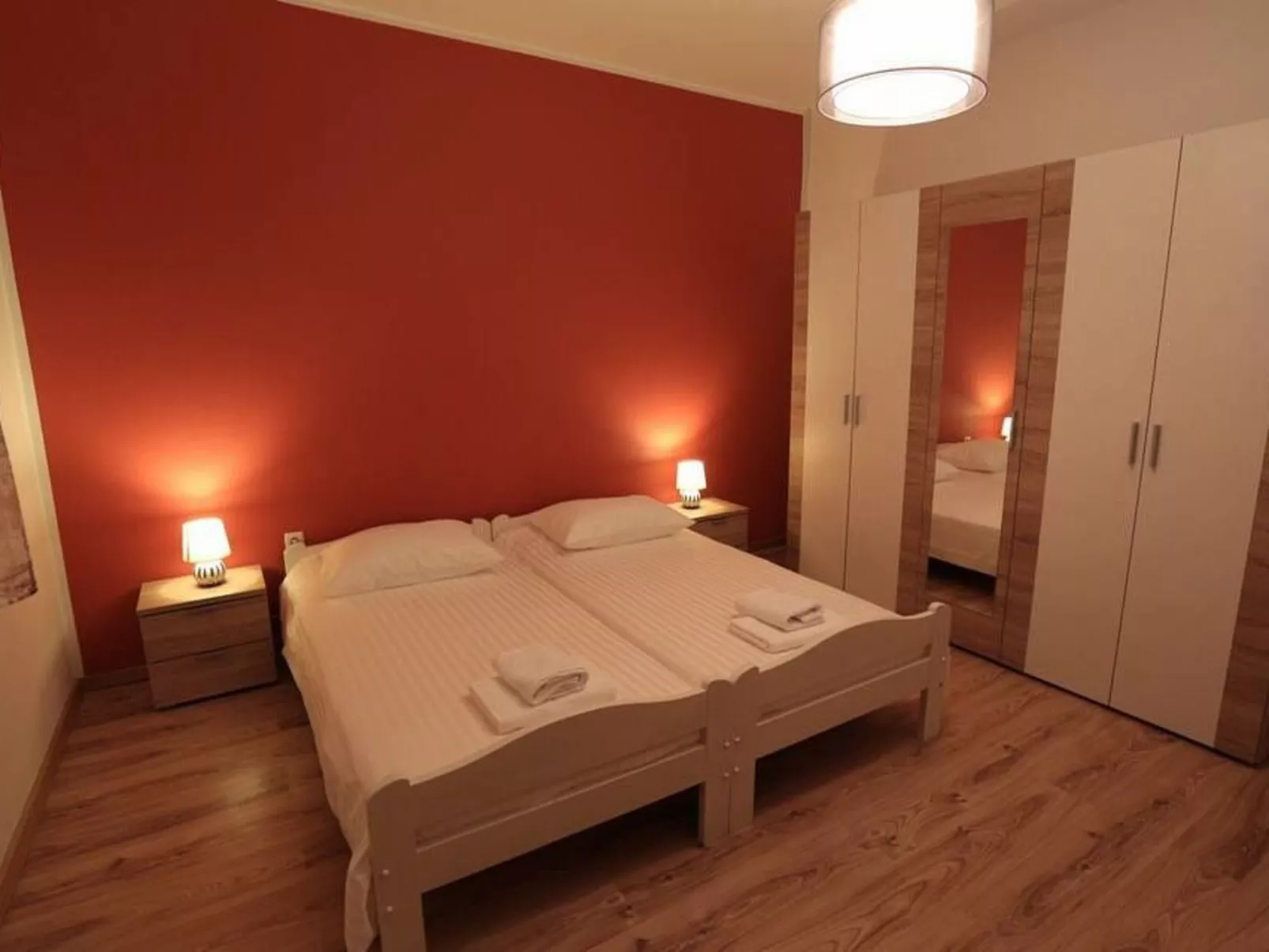 "Villa Franov" mit privatem Pool-Binnen