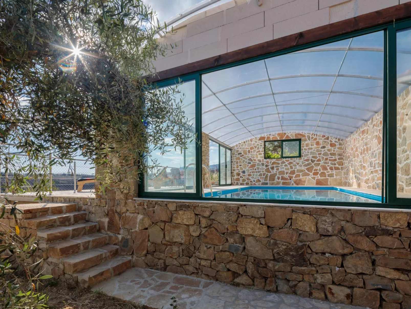 Ferienvilla Kalista mit Pool und tollem Ausblick-Buiten