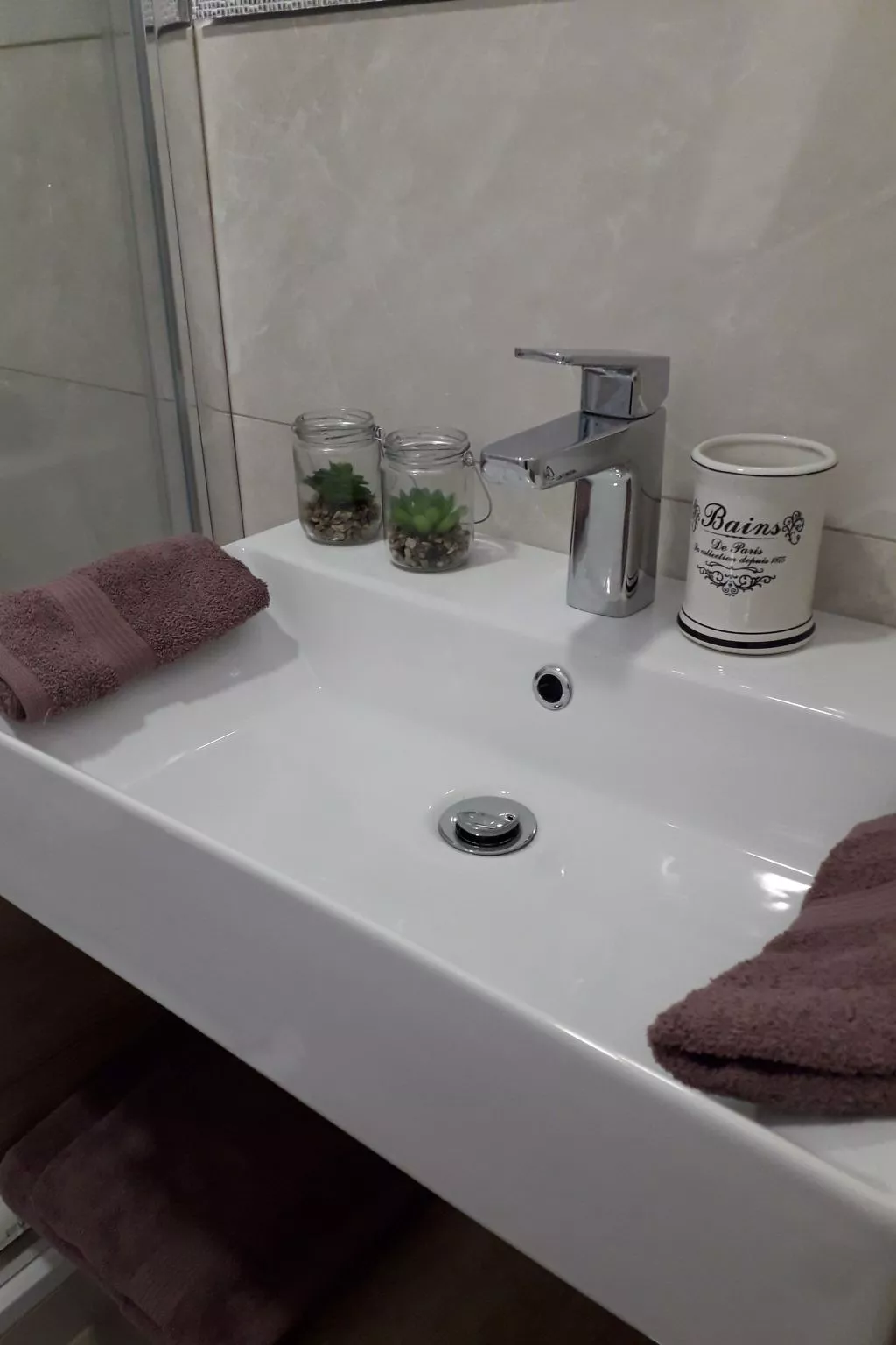 Wohnung in Vodice mit Grill-Binnen