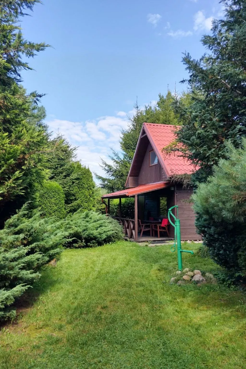 Modernes Ferienhaus in Kopalino mit Grill, Garten und Terrasse-Buiten