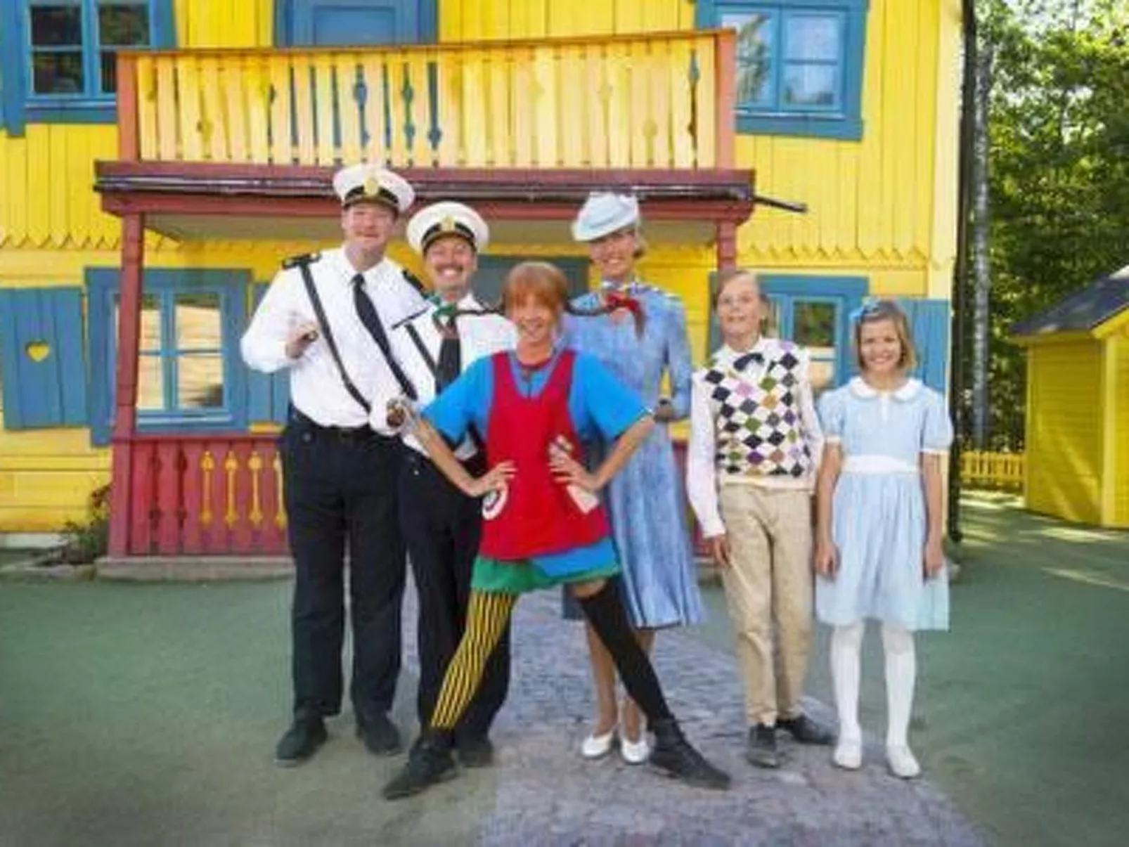 In Drag mit Möblierter Terrasse-Buiten