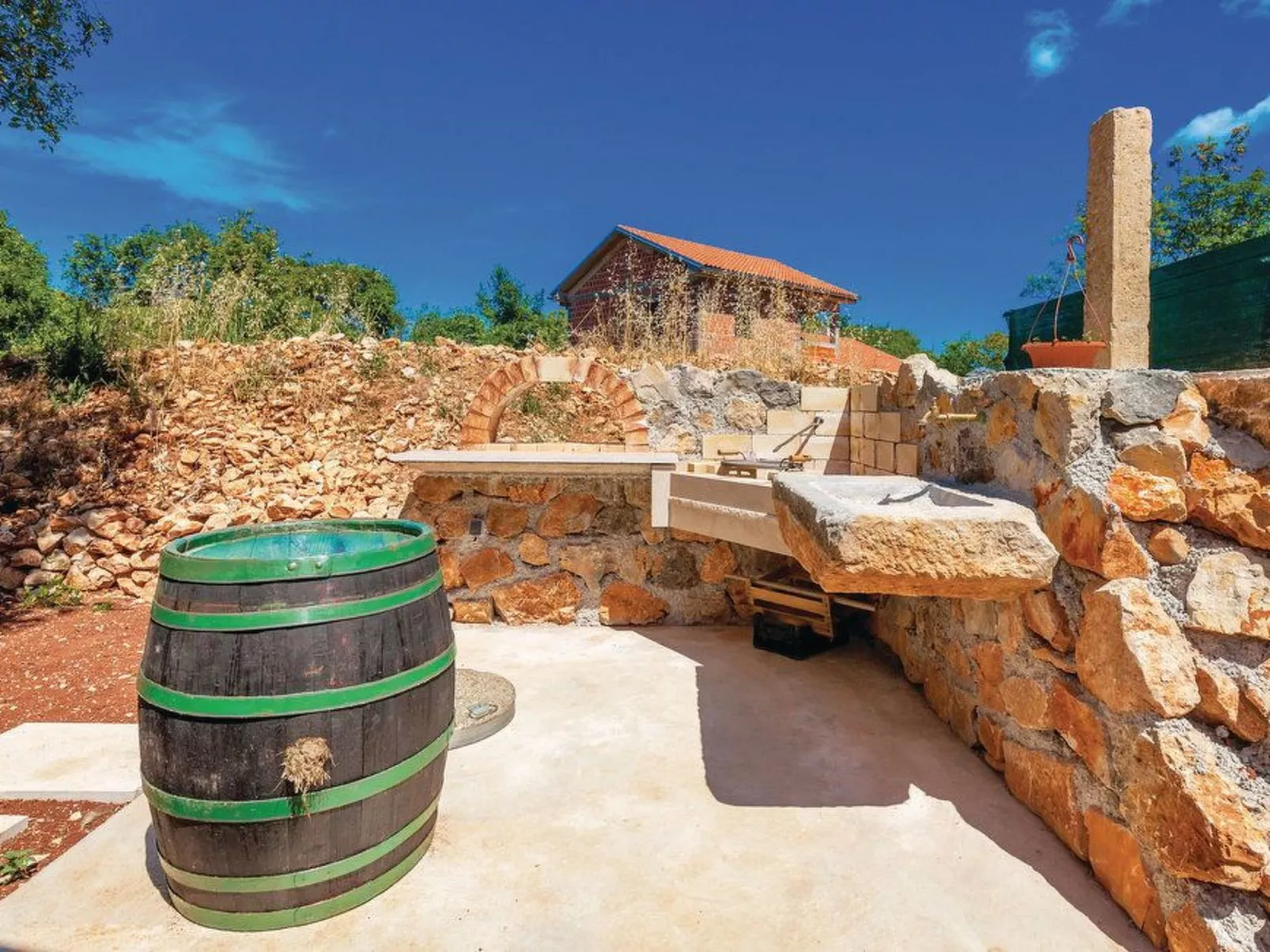 Geräumige, topmoderne Ferienvilla mit eigenem Pool-Buiten