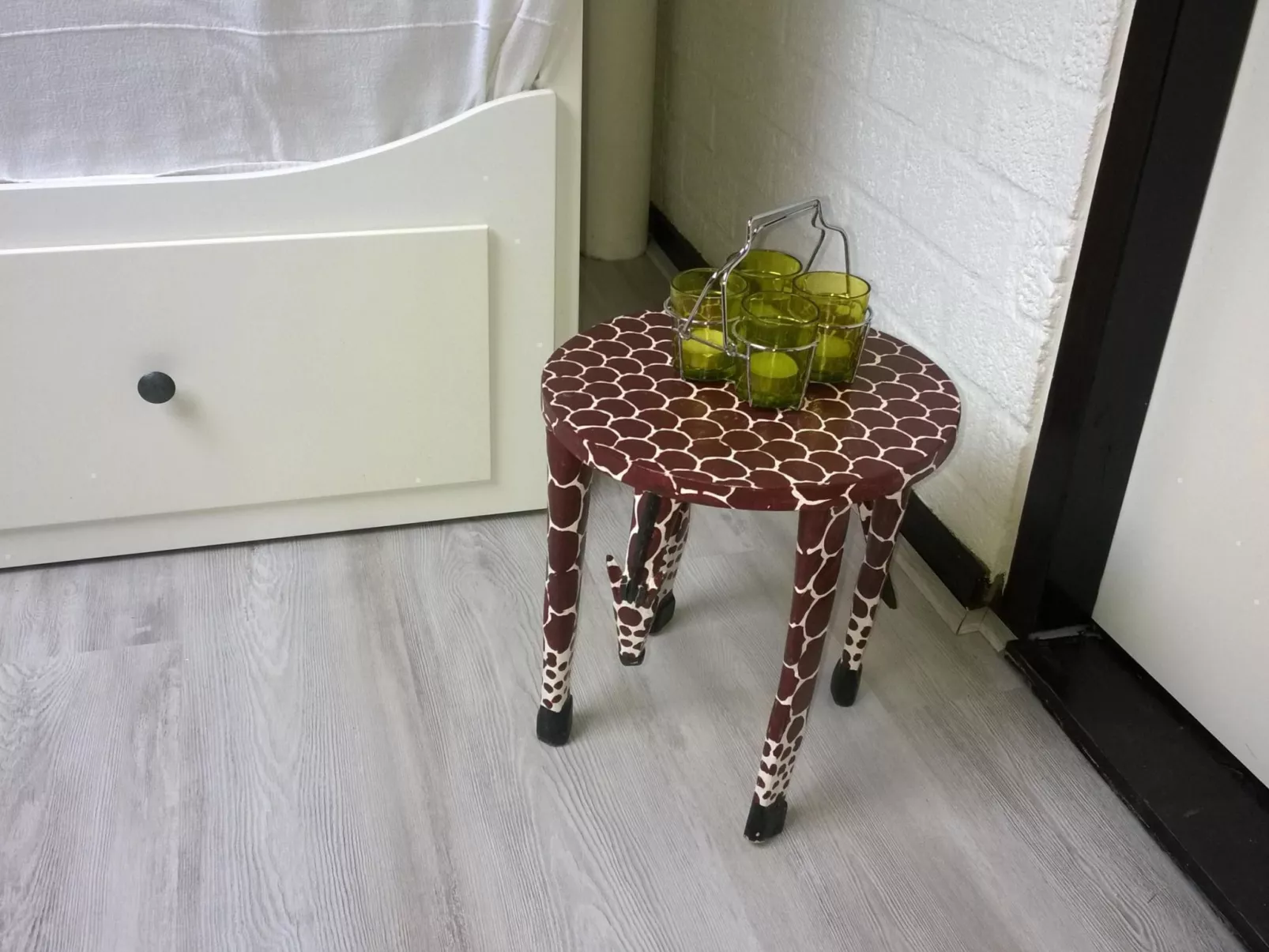 Gemütliches Vier-Personen-Bungalow mit Überdachung-Binnen