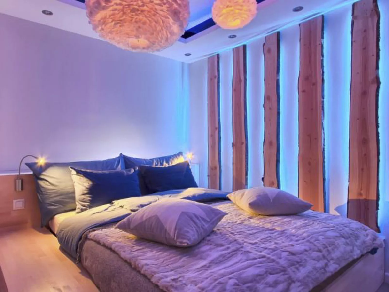 Stylisches Haus mit Dachterrasse, Bar und Hot Tub-Binnen