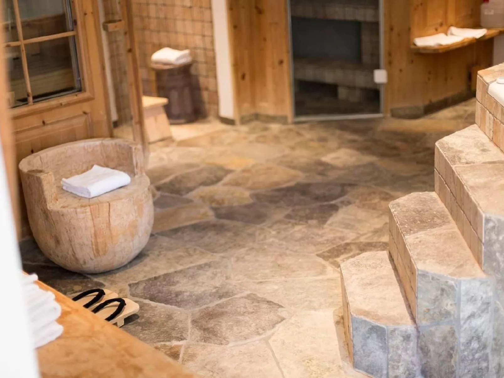 Chesarina Chalet-Binnen