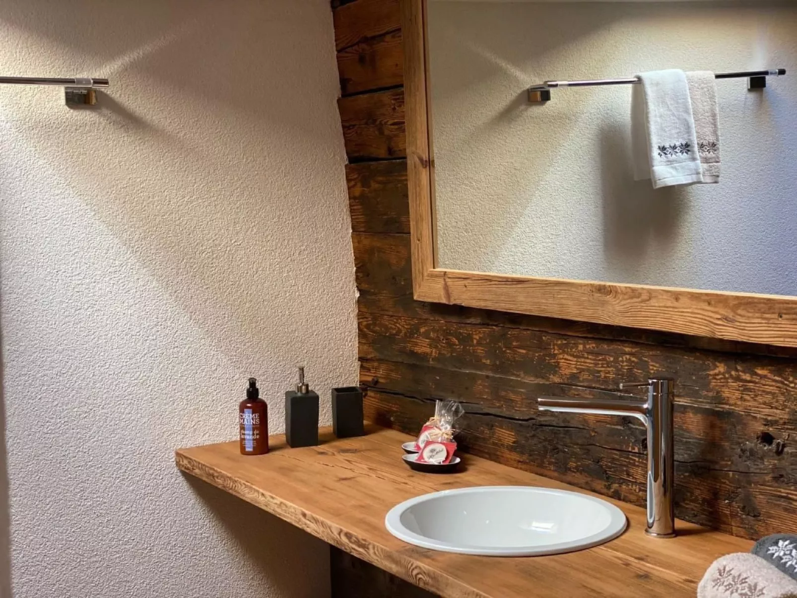 Chalet Brünig mit zwei Wohnungen-Binnen