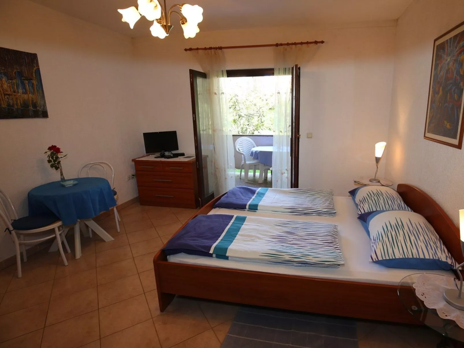 Villa Linet 2.-Binnen