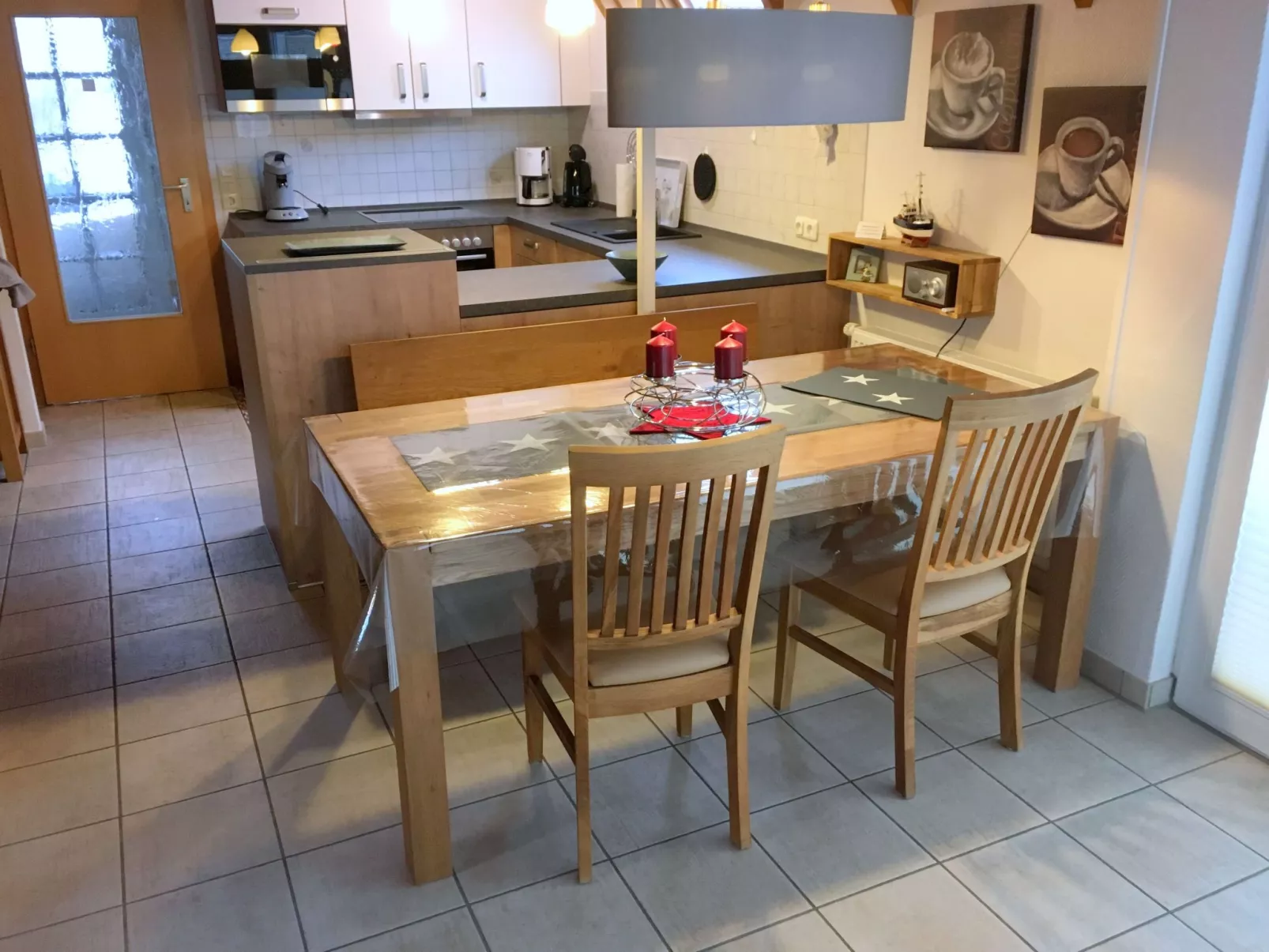 Mit Terrasse, Grill und Garten-Binnen