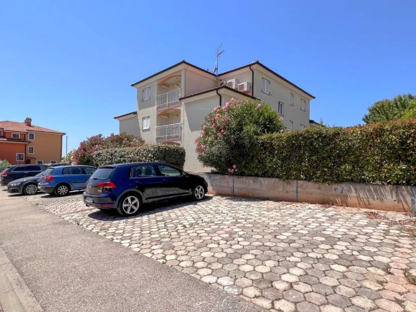 Für 3 Personen ca. 60 m&sup2; in Stancija Vinjeri Novigrad, Adriaküste Kroatien-Buiten